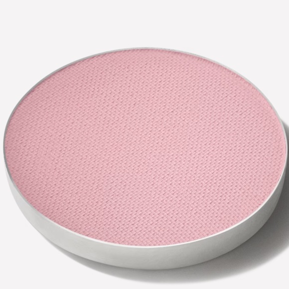 “Yogurt” MAC Pro Palette Shadow. - Picture 2 of 8